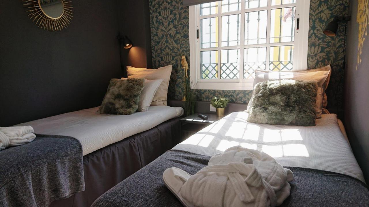 Carmen Rooms -- Boutique B&B By The Sea Nerja Ngoại thất bức ảnh